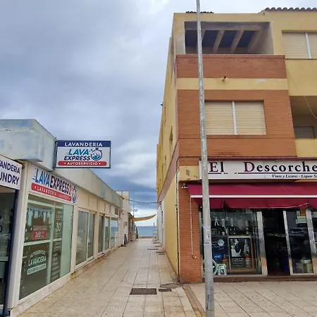 Atico Frente Al Mar, Un 