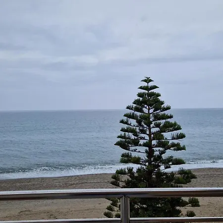 Atico Frente Al Mar, Un 