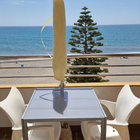 Atico Frente Al Mar, Un 